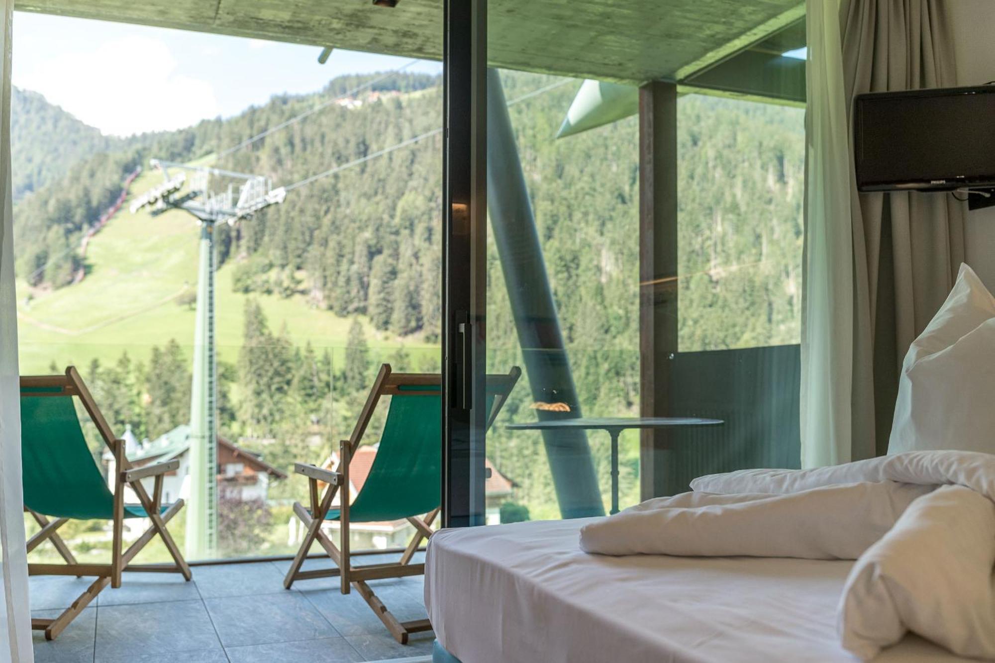 Al Plan, A Mountain Moving Hotel San Vigilio Di Marebbe Quarto foto