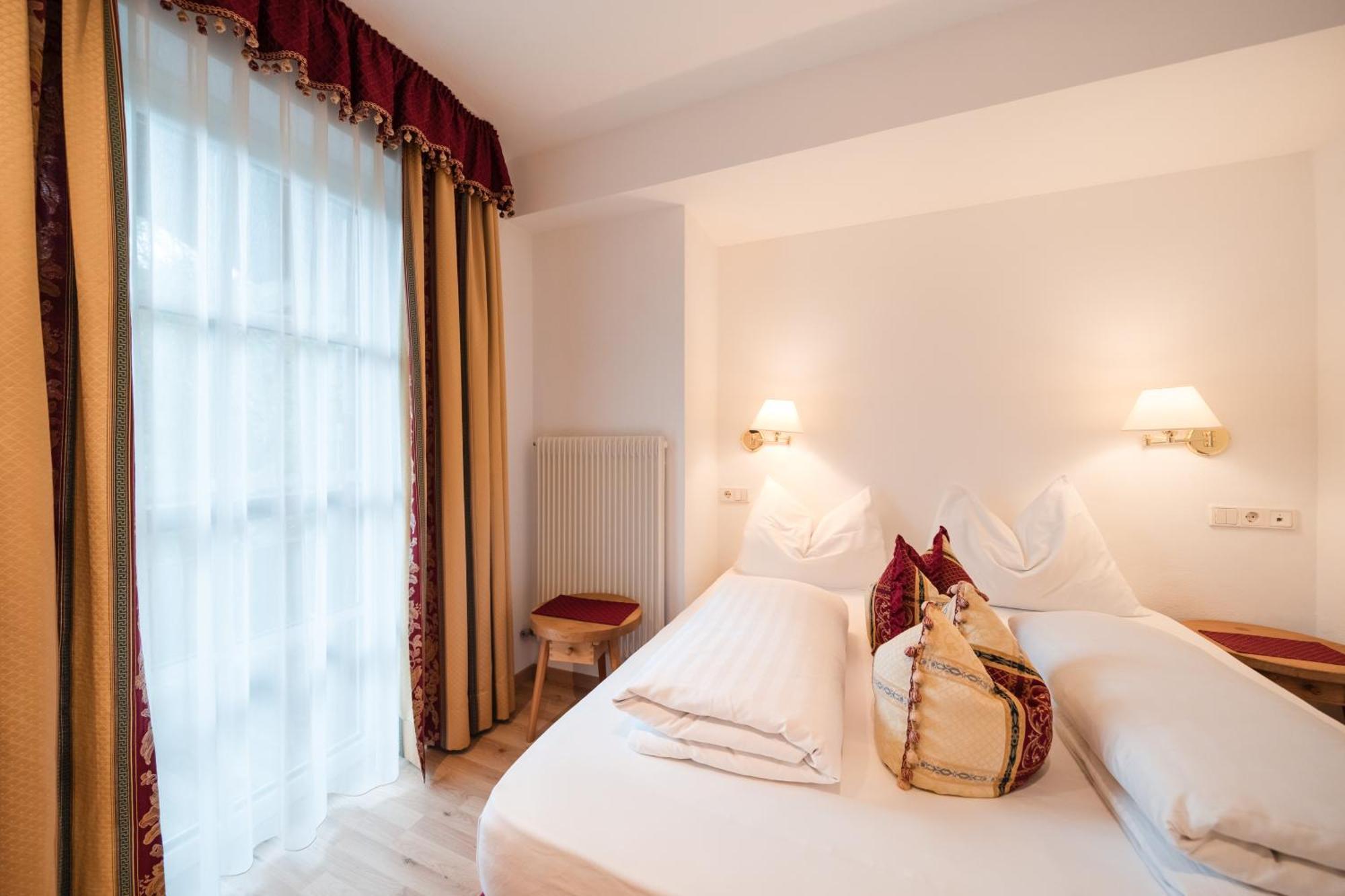 Al Plan, A Mountain Moving Hotel San Vigilio Di Marebbe Exterior foto